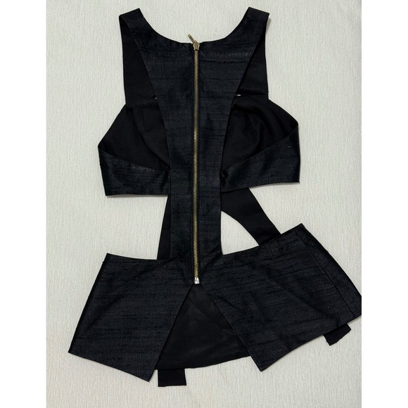 Black‎ Cutout Peplum Crop Top with Gold Zip Sleeveless Party Clubwear Size Small - Picture 2 of 3